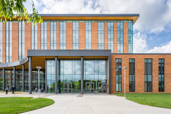 $313 Million Clackamas County Courthouse Designed for Safety, Growth and Sustainability Clackamas County courthouse exterior view.